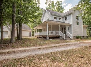 18801 Branders Bridge Rd, South Chesterfield, VA 23834