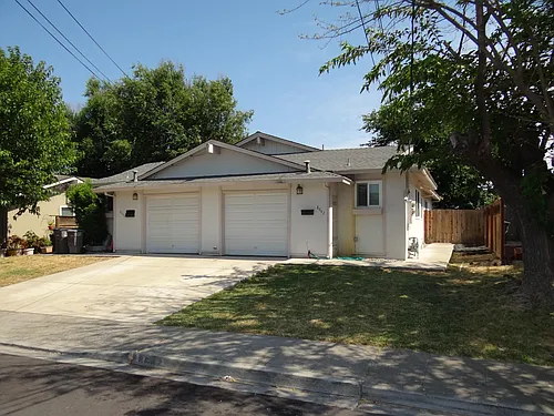 8642 Beverly Ln Photo 1