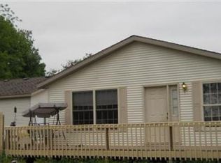 16184 Wayne St, Union, MI 49130