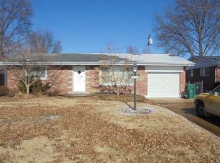 313 Walworth Dr, Saint Louis, MO