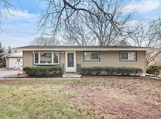 3087 Vinburn Rd, Sun Prairie, WI 53590