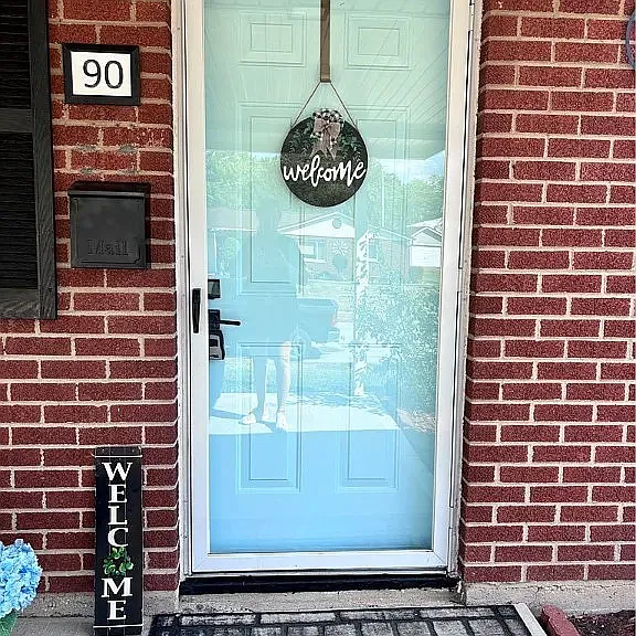 90 Brent Dr — Photo 37