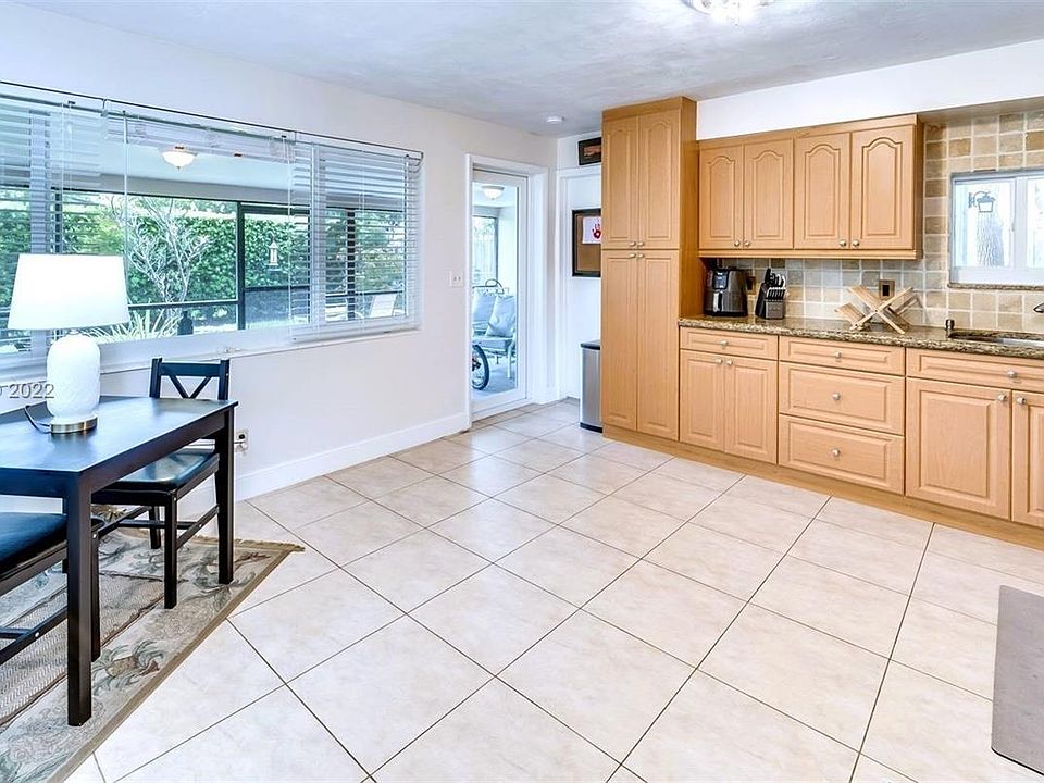 1st image of 9464 SW 52nd Ct #9464