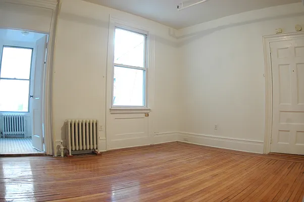 Rented by Clocktower Properties | media 10