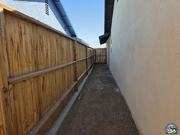 5th image of 1741 Alamo St
