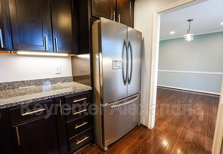 1107 N Taylor St #C — Photo 5