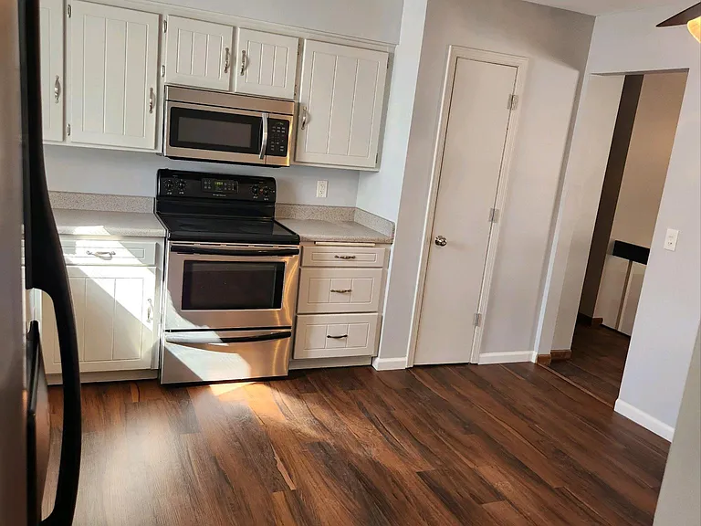 15123 Davenport Cir — Photo 7