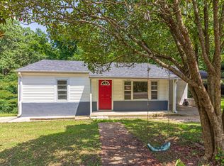 316 Oak St, Selmer, TN 38375