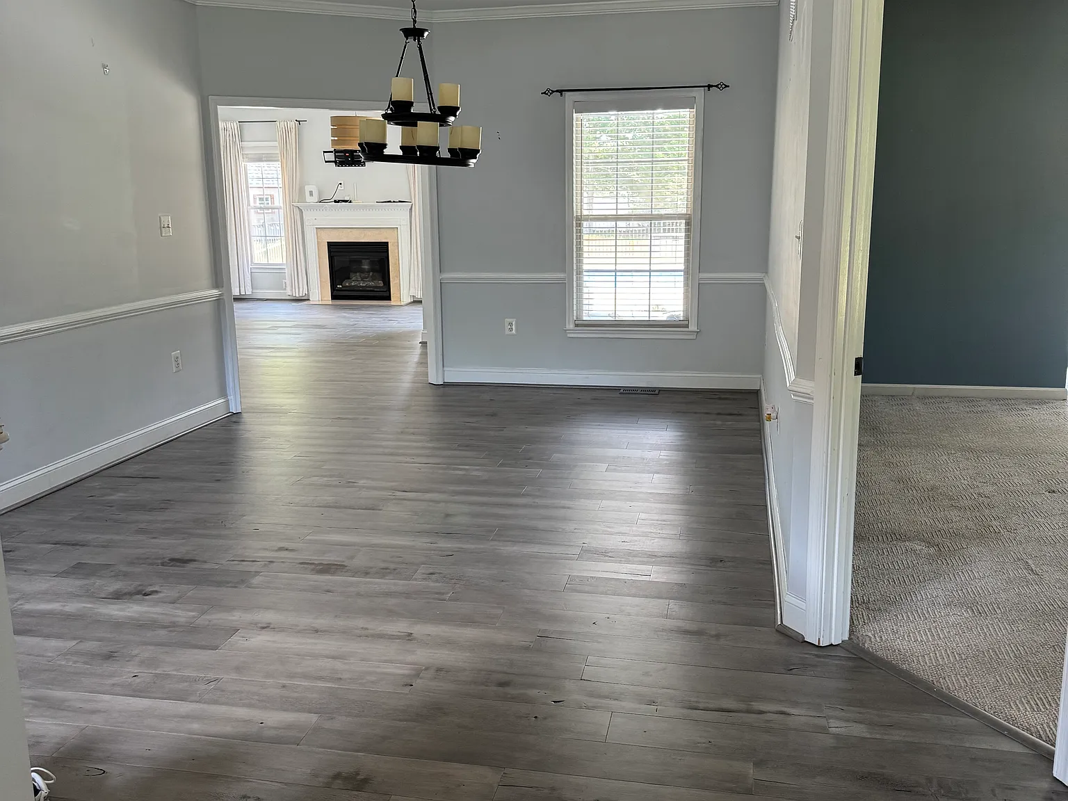 3 bed, 2084 sqft, $4,000 — Photo 3