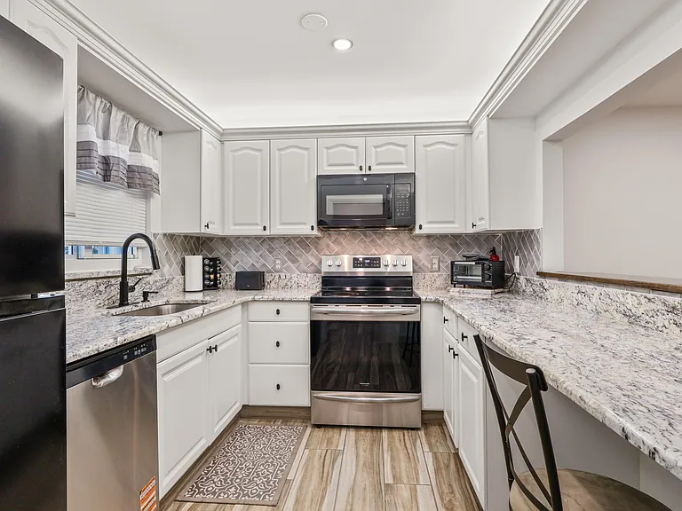 2950 SE Ocean Blvd #58-5 — Photo 1