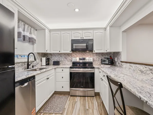 2950 SE Ocean Blvd APT 58-5, Stuart, FL 34996