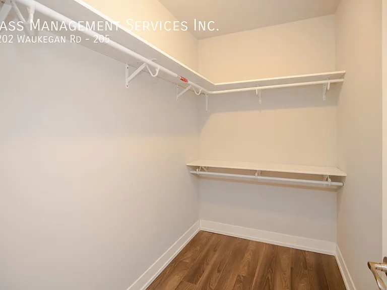 1202 Waukegan Rd, Glenview, IL — Photo 151
