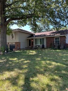 8926 Grant St, Overland Park, KS, 66212