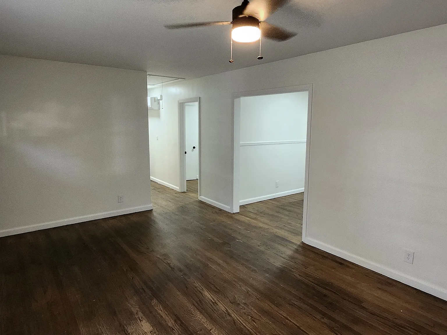 3 bed, 1012 sqft, $1,125 — Photo 2