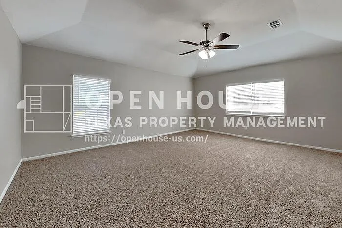 16303 Hickory Point Rd — Photo 8