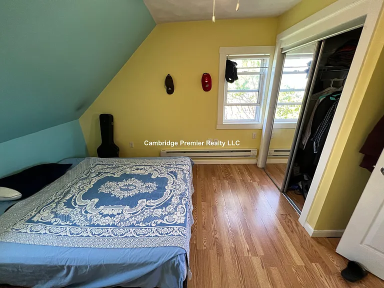 1105 Cambridge St #3A — Photo 1