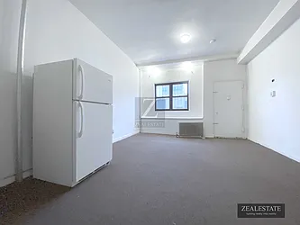 Rented by ZealEstate Group Inc