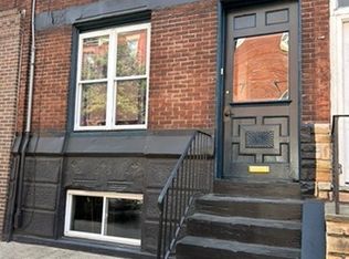 2137 S 15th St FLOOR 3, Philadelphia, PA 19145