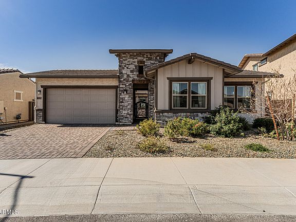 2nd image of 44512 N 44TH Drive
