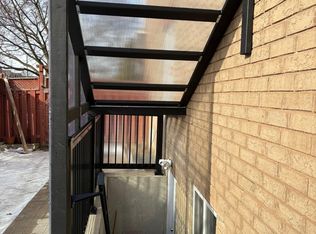 12 Spalding Gate S, Brampton, ON L6Y4S7