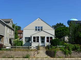 1036 W Washington St #A, West Bend, WI 53095