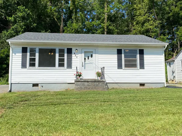 909 Liberty St, Martinsville, VA 24112