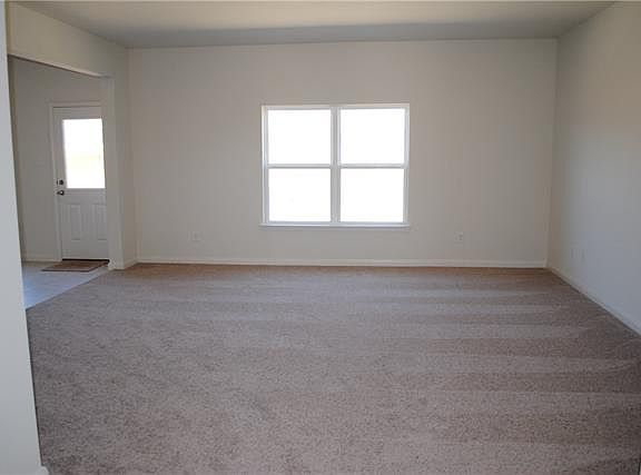3rd image of 6165 Chalk Hollow Dr