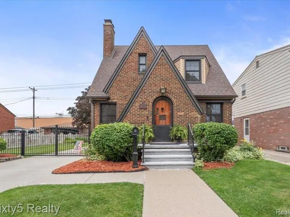 2320 23rd St, Wyandotte, MI 48192