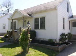 280 Merrymont Rd, Cheektowaga, NY 14225