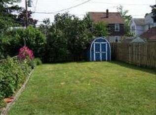 115 Colonial Rd, Rochester, NY 14609