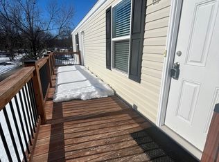 5800 N Belleview Ave, Kansas City, MO 64118