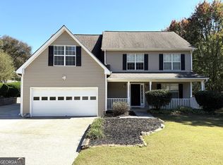 7235 Coral Lake Dr, Flowery Branch, GA 30542
