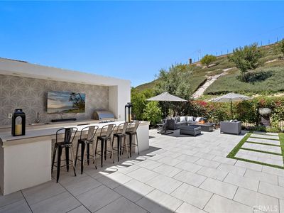 93 Interstellar, Irvine, CA, 92618