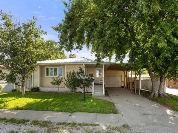 1267 41st Ave, Columbus, NE 68601