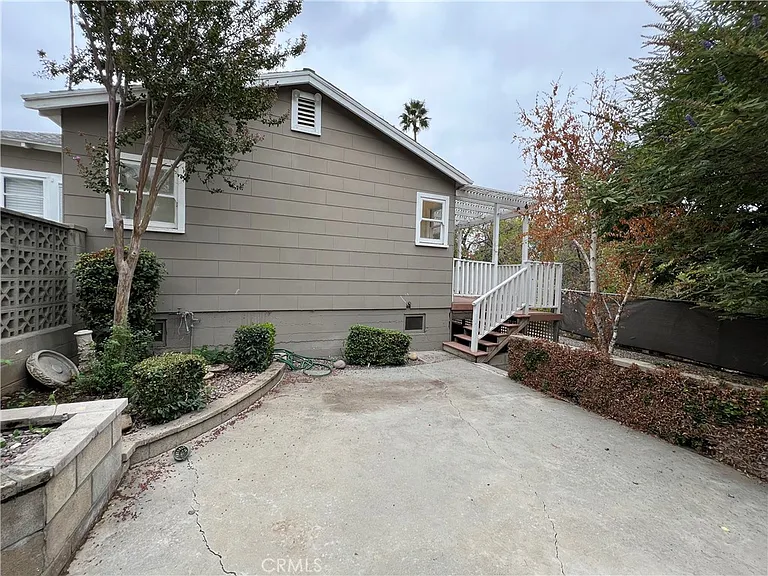 3869 Ridge Rd — Photo 9