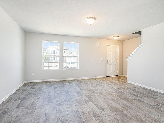 4th image of 2748 Blooming Bud Ln