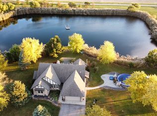 5395 S Carbon Hill Rd, Gardner, IL 60424