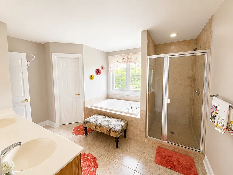 22 Sharpley Dr — Photo 16