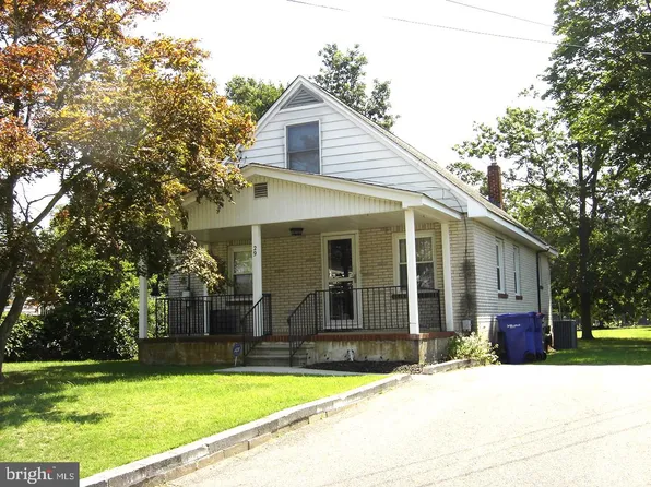 29 Chestnut St, Millville, NJ 08332