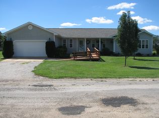 1804 Carl Yarber St, Mountain View, MO 65548