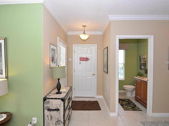 3rd image of 726 Oak Shadows Rd