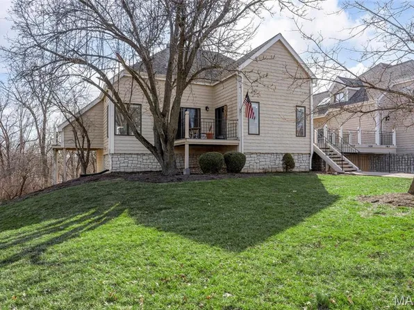 1480 Lake Knoll Dr Unit 2A, Lake Saint Louis, MO 63367