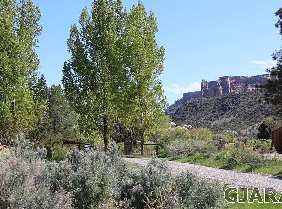 5th image of 1932 Star Canyon Dr