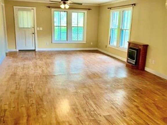 3rd image of 23544 Blood River Rd