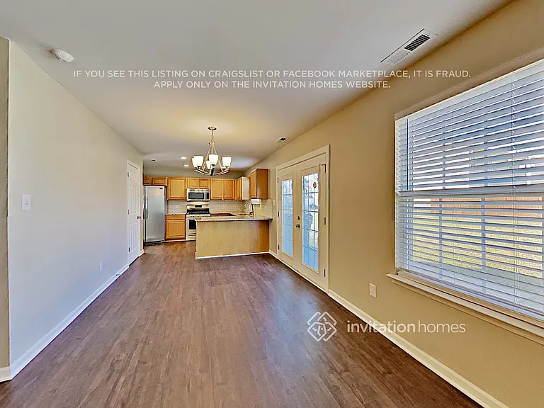 10441 Pickerel Ln — Photo 8