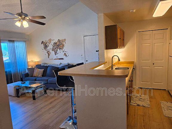 3rd image of 623 W Guadalupe Rd Unit 270