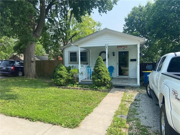 315 W Franklin St, Liberty, MO 64068