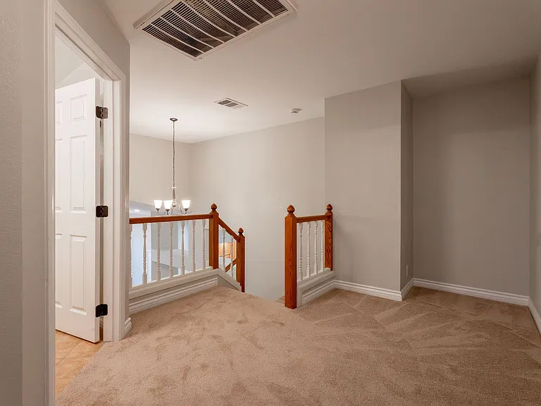 10024 Sail Landing Ct — Photo 18