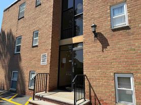 55 Teaneck, 1BR