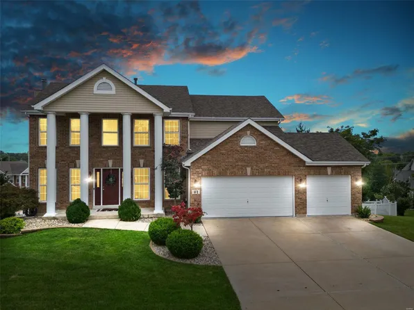 1 Madison Park Ct, Saint Peters, MO 63376